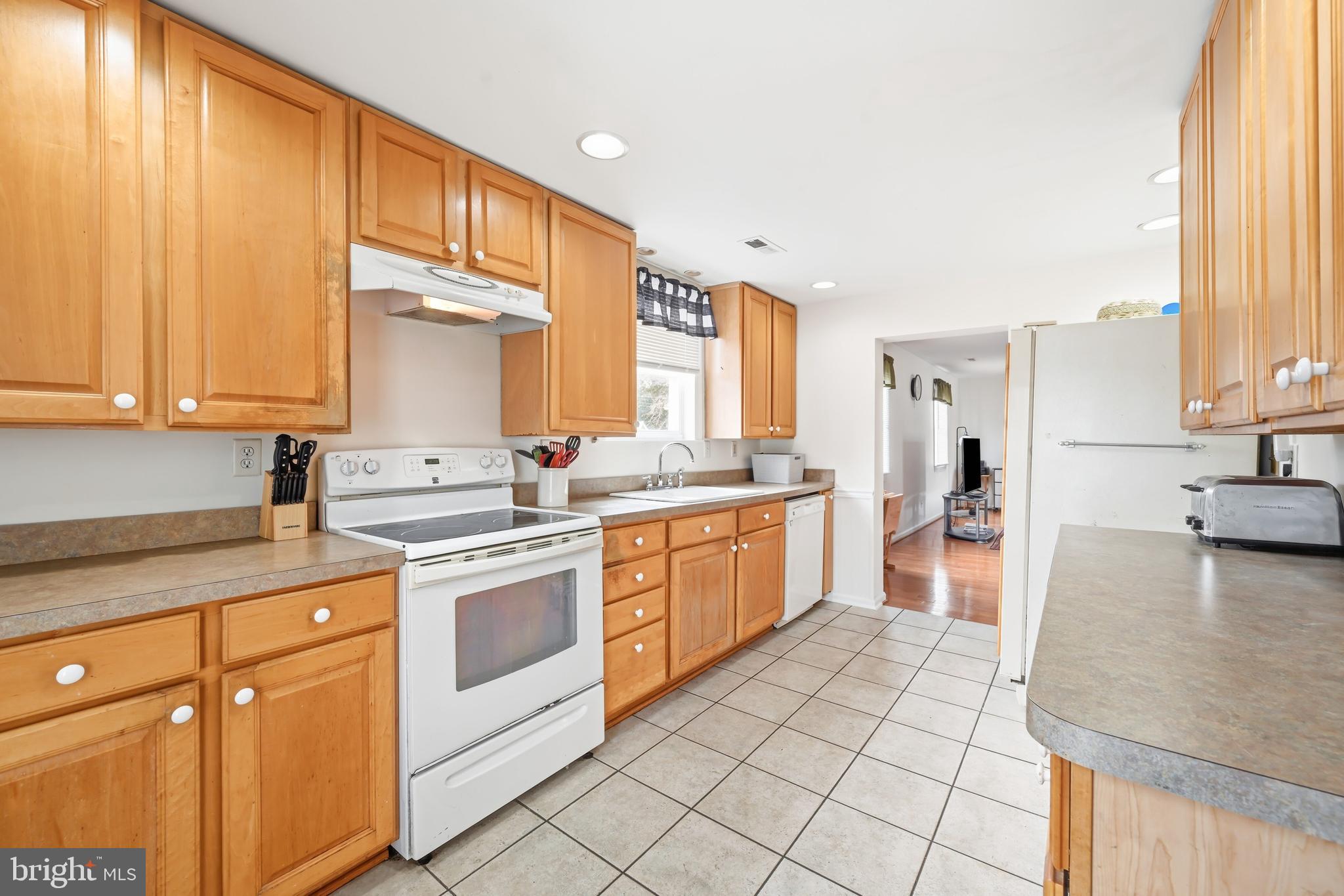 1150 Little Creek Road Chester, MD 21619 - Photo 4 of 24 Kitchen