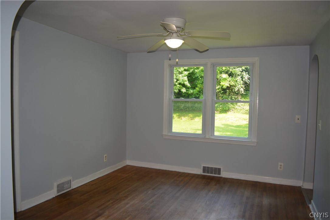 4 Leard Road New Hartford, NY 13413 - Photo 12 of 39