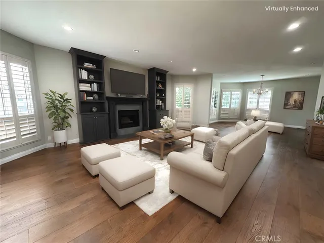 $875,000 | 10409 Riverside Drive, Unit 204, Toluca Lake, CA 91602