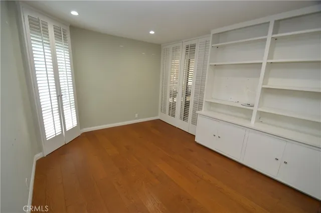 $875,000 | 10409 Riverside Drive, Unit 204, Toluca Lake, CA 91602