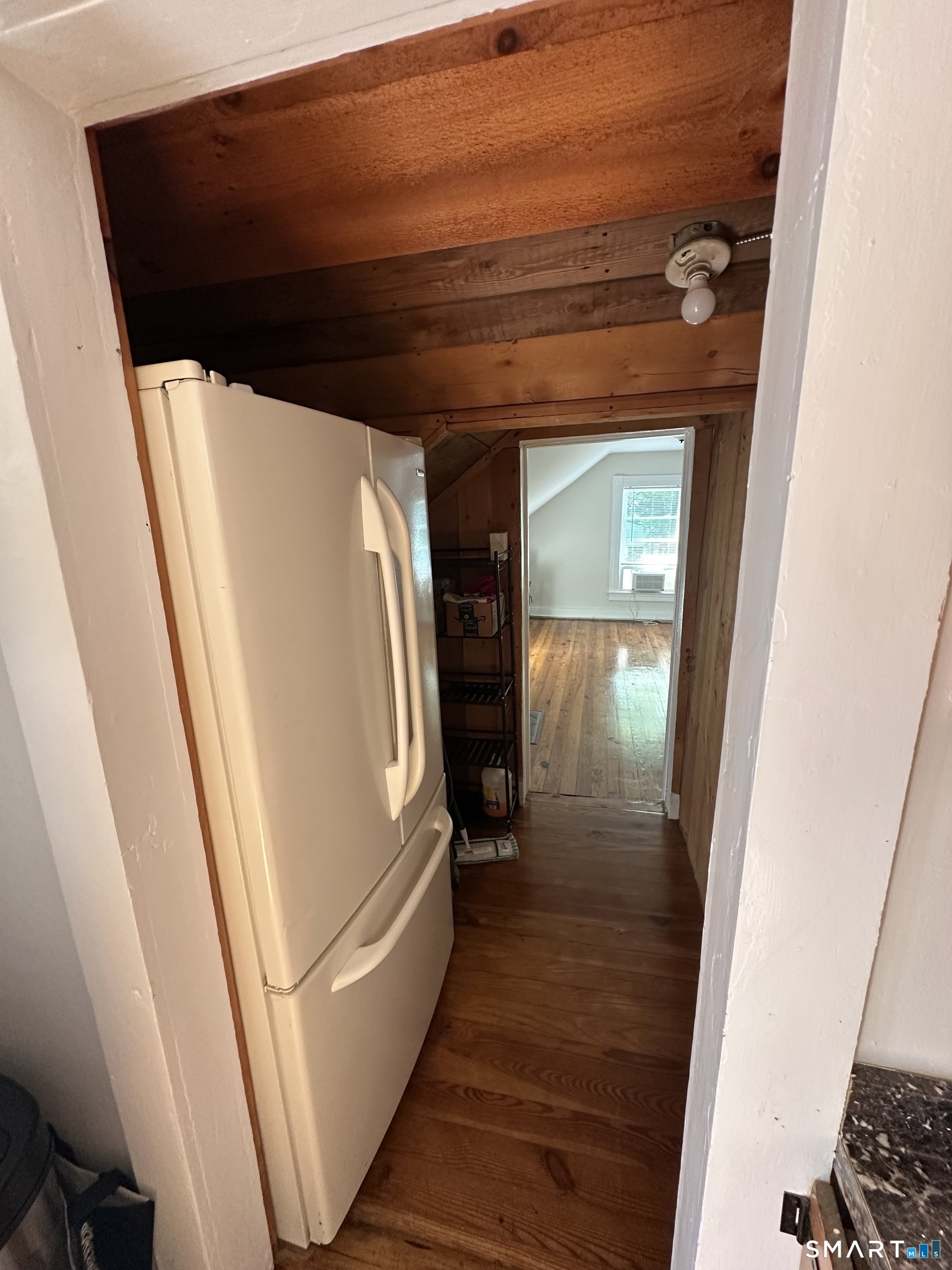 22 North Main Street, Unit 2 East Hampton, CT 06424 - Photo 7 of 17