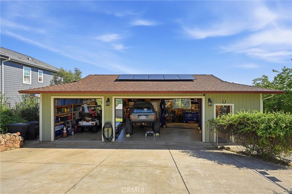 20257 Indian Rock Road Hidden Valley Lake, CA 95467 - Photo 29 of 33 Huge oversized garage.