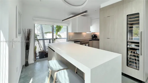 $3,040,000 | 734 Michigan Avenue, Miami Beach, FL 33139