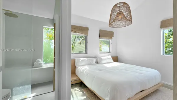 $3,040,000 | 734 Michigan Avenue, Miami Beach, FL 33139