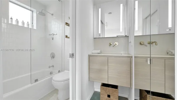 $3,040,000 | 734 Michigan Avenue, Miami Beach, FL 33139
