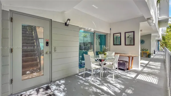 $3,040,000 | 734 Michigan Avenue, Miami Beach, FL 33139