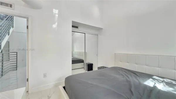 $3,040,000 | 734 Michigan Avenue, Miami Beach, FL 33139