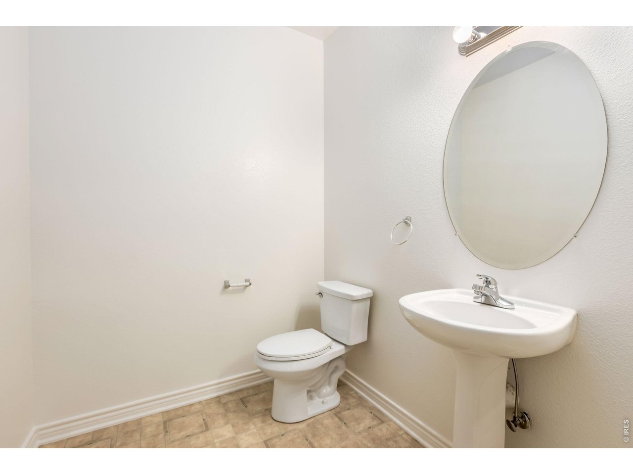 4672 West 20th Road, Unit 2323 Greeley, CO 80634 - Photo 29 of 34 Half bath for guests