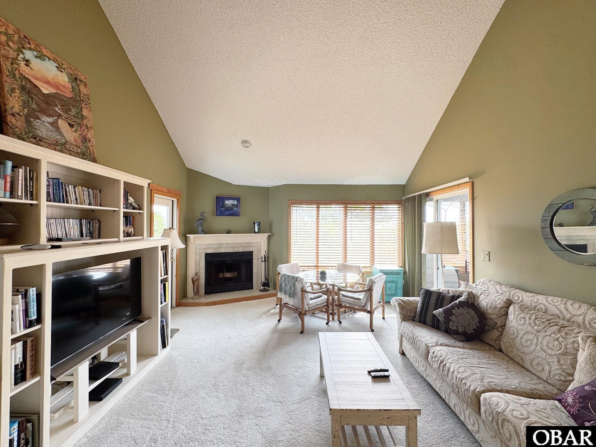 122 Jaycrest Road, Unit 6 2 Duck, NC 27949 - Photo 6 of 53 Gallery Image 6