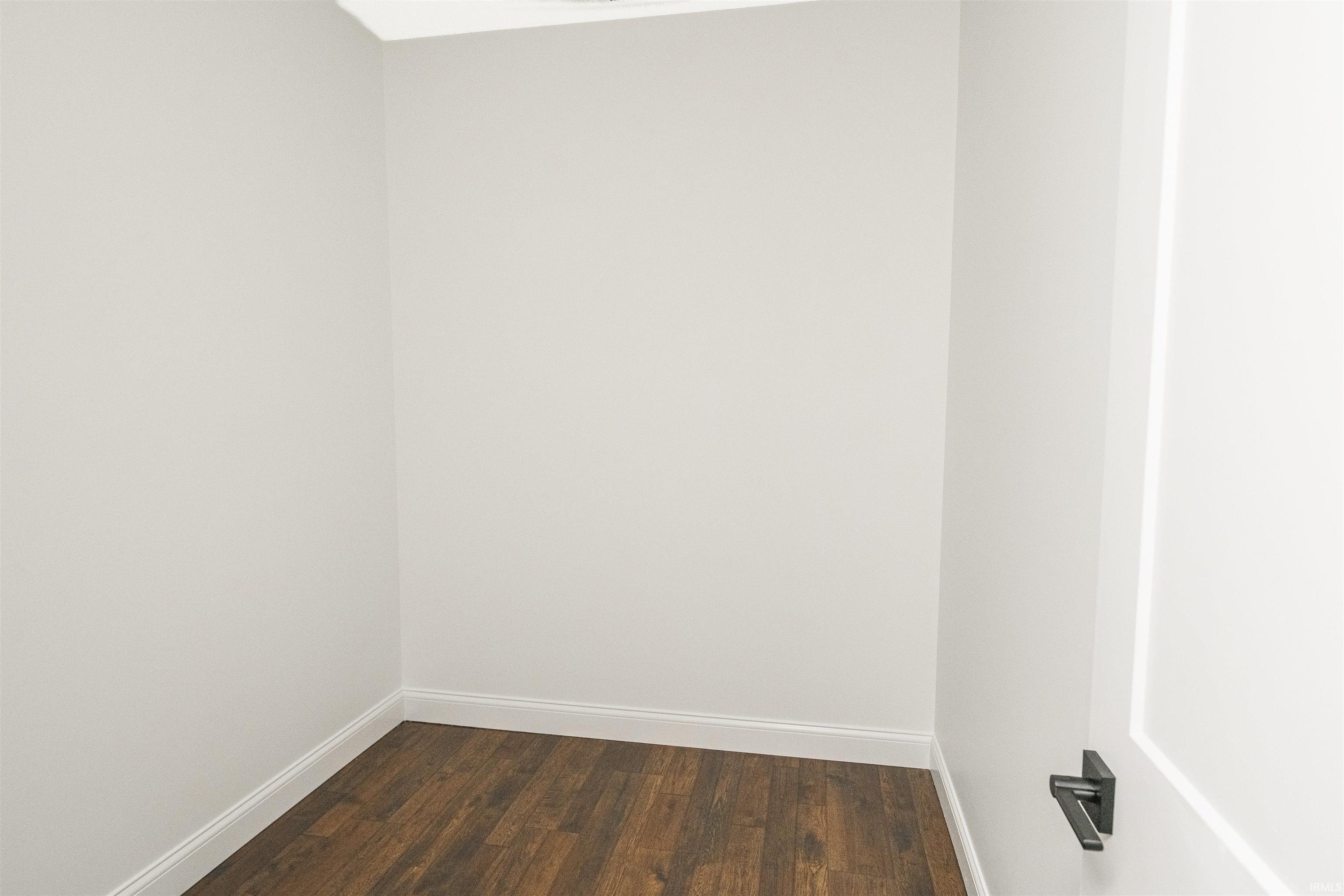 8190 South Stanford Road Bloomington, IN 47403 - Photo 16 of 30