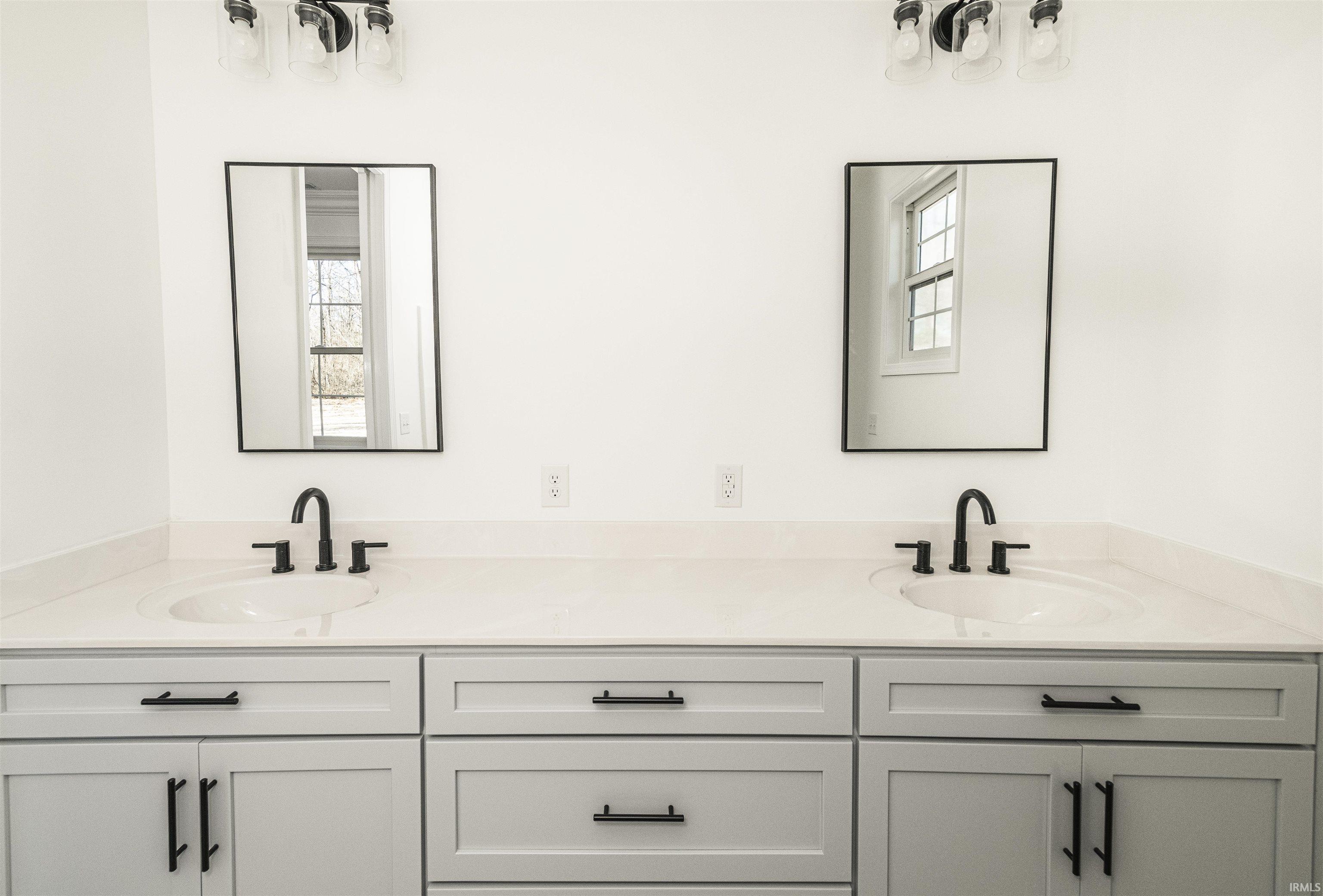 8190 South Stanford Road Bloomington, IN 47403 - Photo 18 of 30