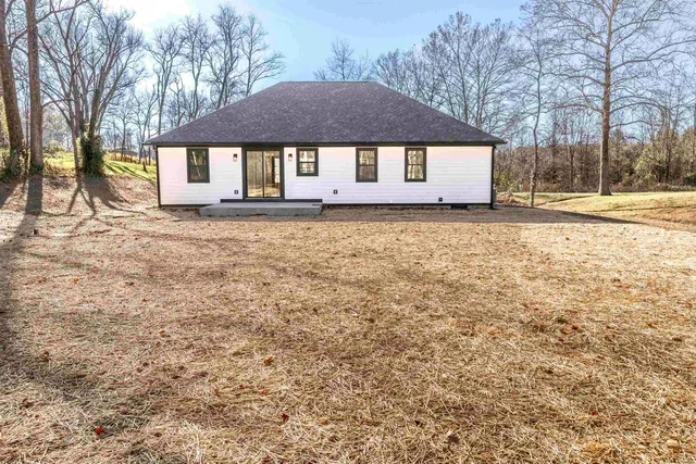 $405,000 | 8190 South Stanford Road, Bloomington, IN 47403