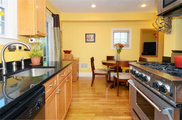 67 Bay State Road, Unit 5 Cambridge, MA 02138 - Photo 6 of 27 Gallery Image 6