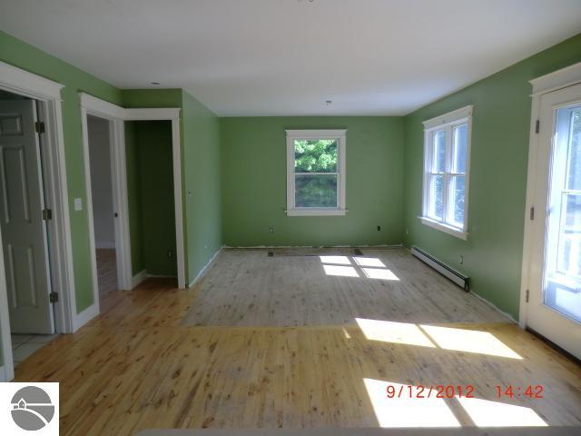 13243 Brownell Road Beulah, MI 49617 - Photo 11 of 25 1739446-10.JPG