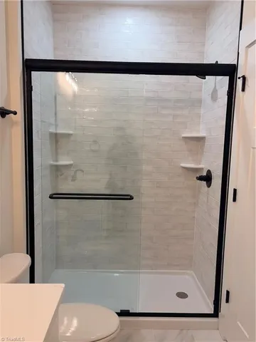 $259,900 | 16 West Colonial Drive, Thomasville, NC 27360