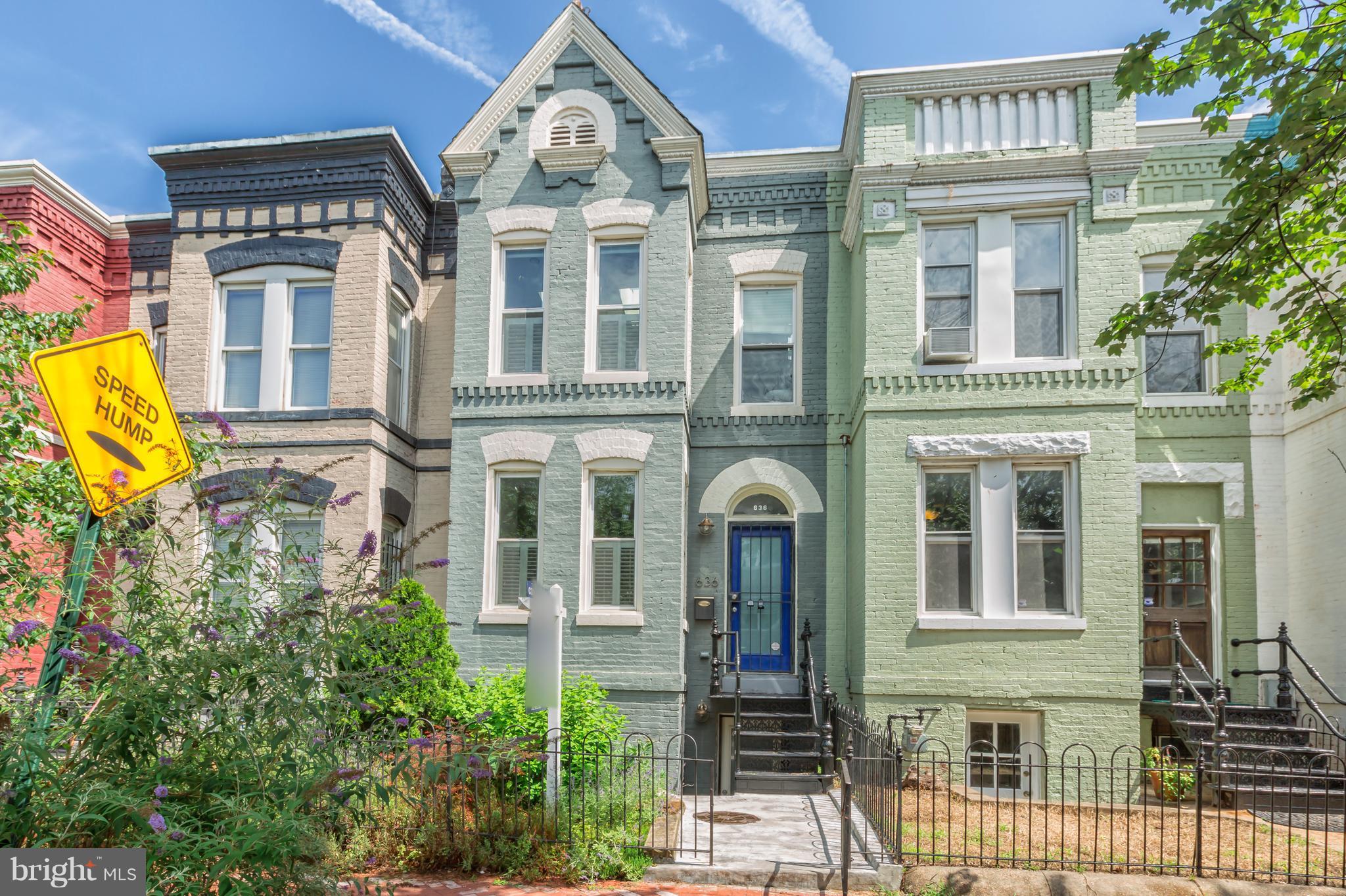 636 L Street Northeast Washington, DC 20002 - Photo 1 of 27 Exterior (General)