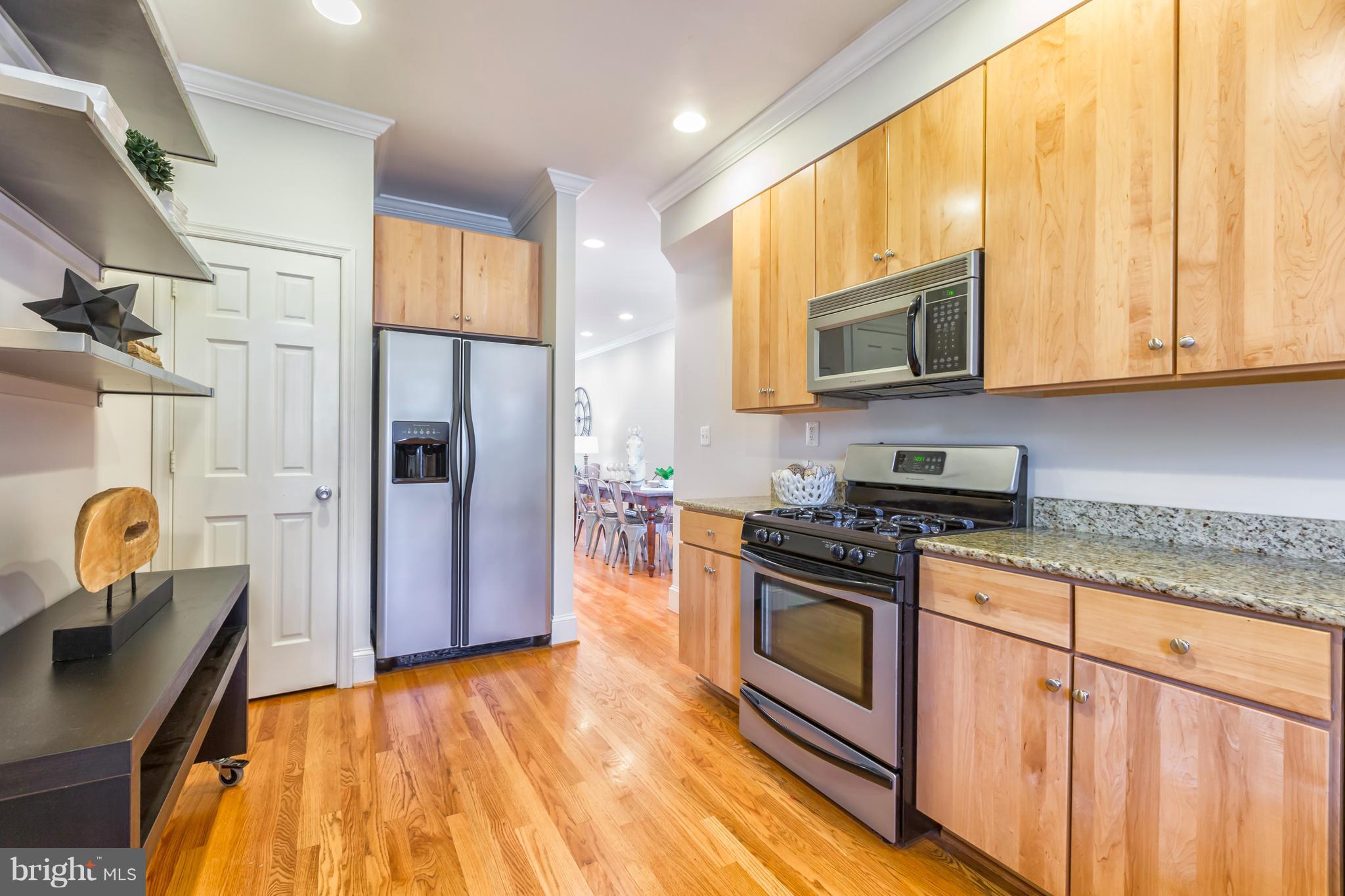 636 L Street Northeast Washington, DC 20002 - Photo 10 of 27 Kitchen
