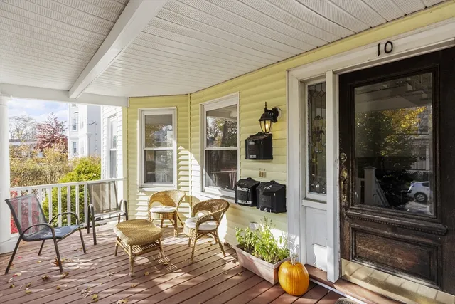 $734,900 | 10 Marlboro Street, Unit 1, Belmont, MA 02478