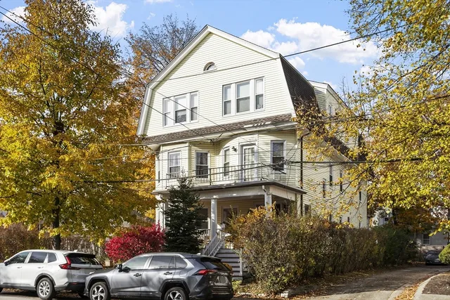 $734,900 | 10 Marlboro Street, Unit 1, Belmont, MA 02478