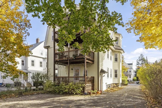 $734,900 | 10 Marlboro Street, Unit 1, Belmont, MA 02478