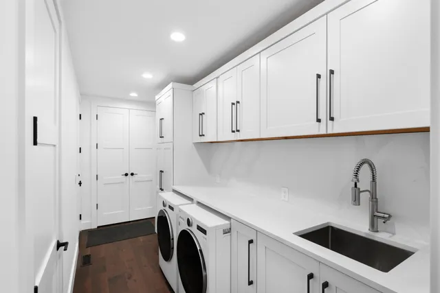 $2,100,000 | 6 North Country Club Drive, Unit 6, Charlevoix, MI 49720