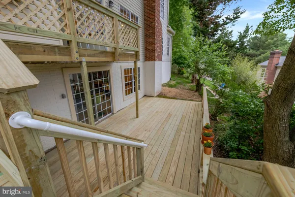 $860,000 | 30125 Merchant Court, Great Falls, VA 22066