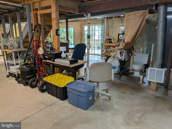 $860,000 | 30125 Merchant Court, Great Falls, VA 22066