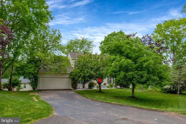 $860,000 | 30125 Merchant Court, Great Falls, VA 22066