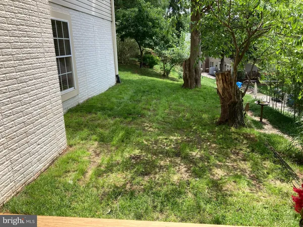 $860,000 | 30125 Merchant Court, Great Falls, VA 22066