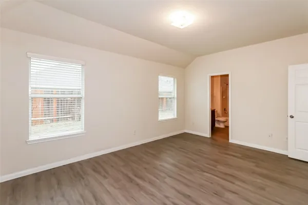 $1,825 | 5570 Latta Plantation Drive, Katy, TX 77449