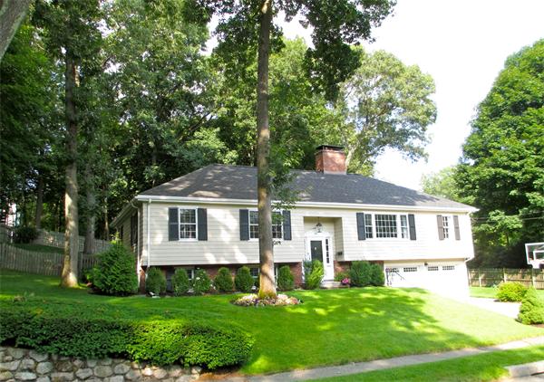50 Grasmere Road Needham, MA 02494 - Photo 2 of 15