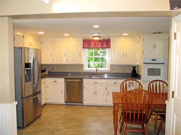 50 Grasmere Road Needham, MA 02494 - Photo 7 of 15