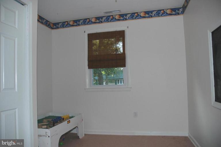 429 Ruth Road Arnold, MD 21012 - Photo 21 of 30 Bedroom #2
