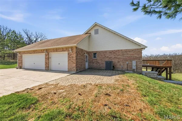 $539,900 | 75 Morgans Way, Elsberry, MO 63343