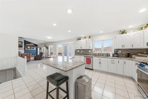 $539,900 | 75 Morgans Way, Elsberry, MO 63343