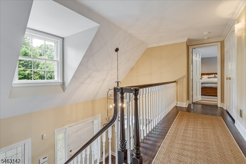 22 Taylor Road Short Hills, NJ 07078 - Photo 14 of 23 Gallery Image 14