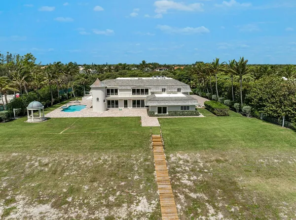 $29,900,000 | 477 South Beach Road, Hobe Sound, FL 33455