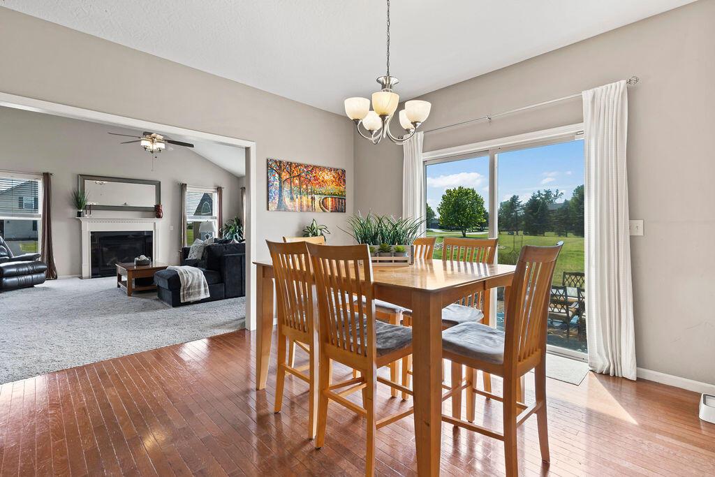4656 Liberty Road Delaware, OH 43015 - Photo 12 of 39 Eating area