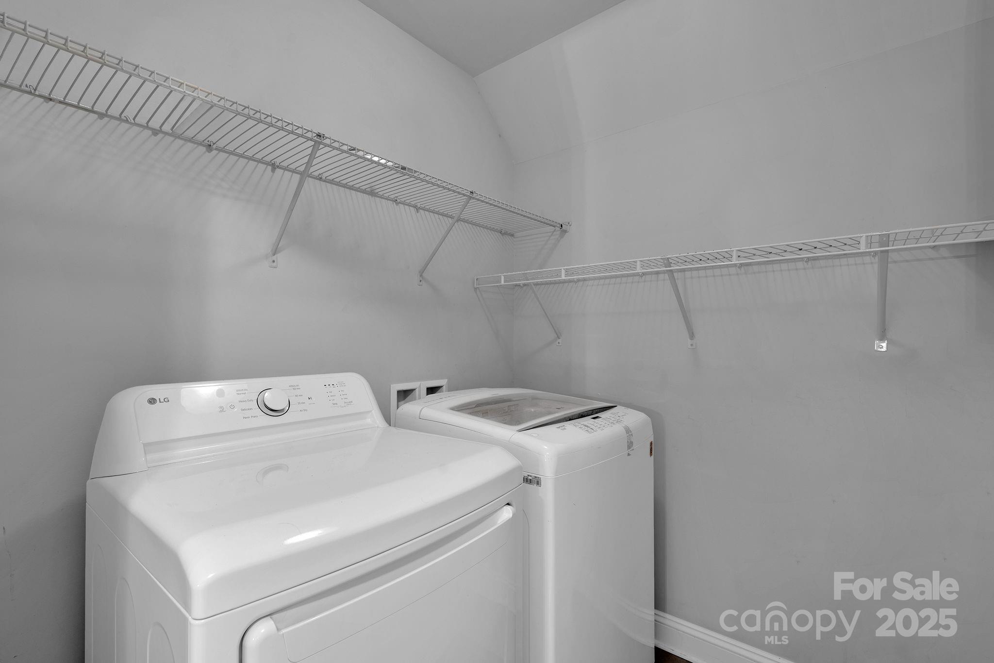 481 Evergreen Road Lake Wylie, SC 29710 - Photo 39 of 45 a utility room with dryer and washer
