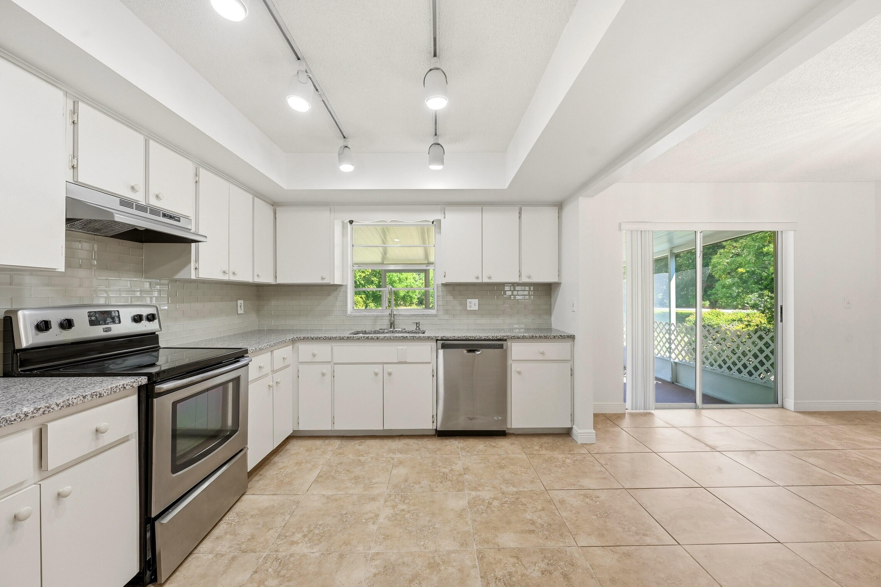 12765 Roseland Road Sebastian, FL 32958 - Photo 74 of 93 080_dsc09997