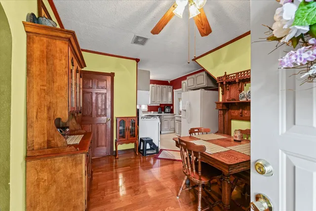 $195,000 | 2254 County Road 1000 North, Sidney, IL 61877