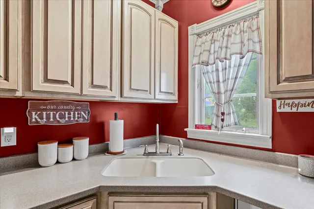 $195,000 | 2254 County Road 1000 North, Sidney, IL 61877