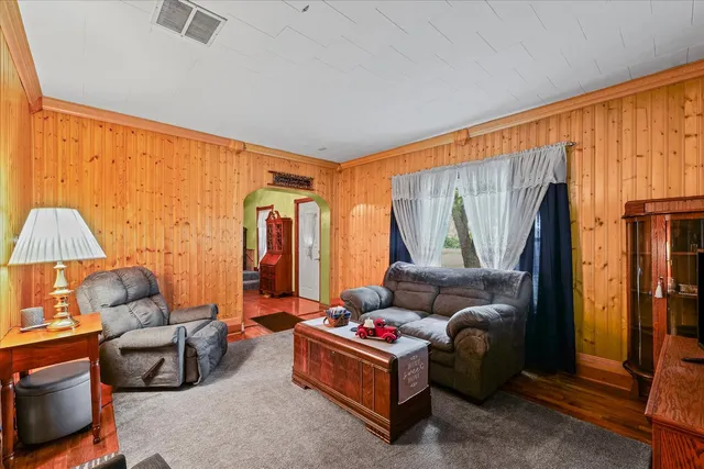 $195,000 | 2254 County Road 1000 North, Sidney, IL 61877