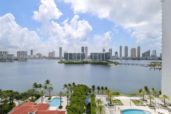 $8,500 | 3301 Northeast 183rd Street, Unit 1402, Aventura, FL 33160
