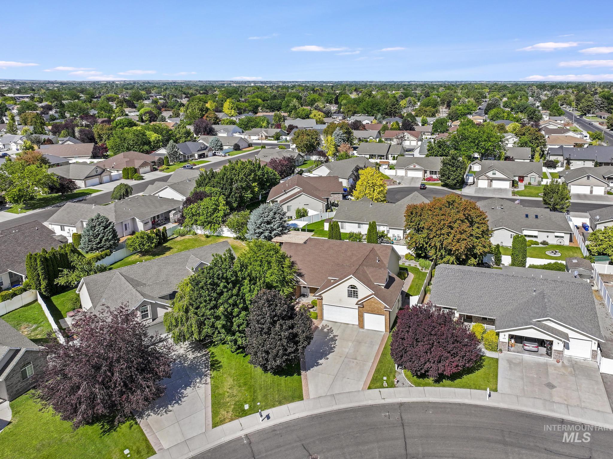 467 Wildrose Loop Twin Falls, ID 83301 - Photo 42 of 46 Established residential neighborhood featuring mature trees and a consistent architectural style