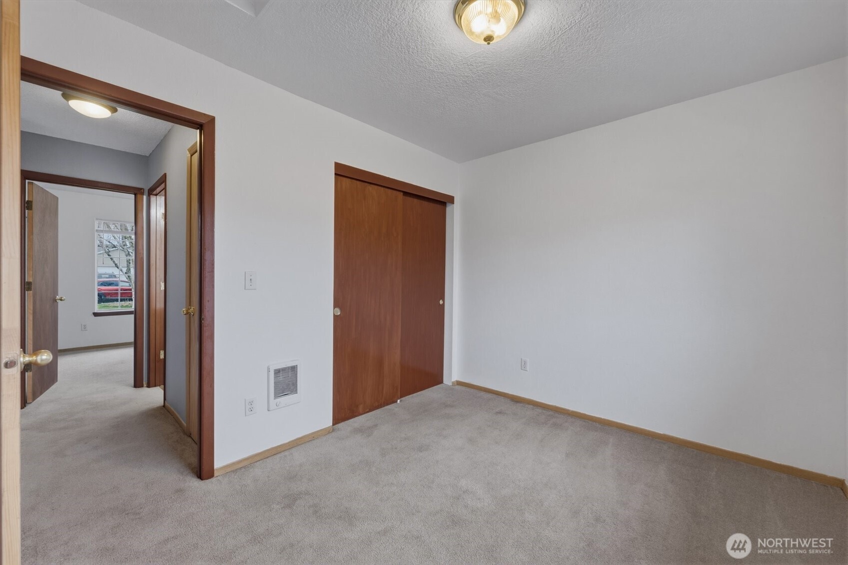118 Balboa Loop Kelso, WA 98626 - Photo 23 of 35 a view of an empty room and closet area