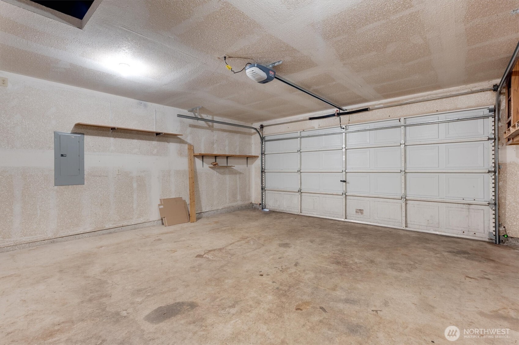 118 Balboa Loop Kelso, WA 98626 - Photo 29 of 35 a view of garage