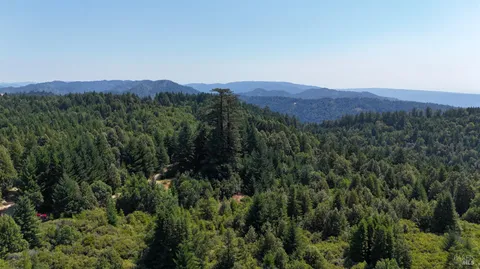 $3,000,000 | 39000 Crispin Road, Manchester, CA 95459