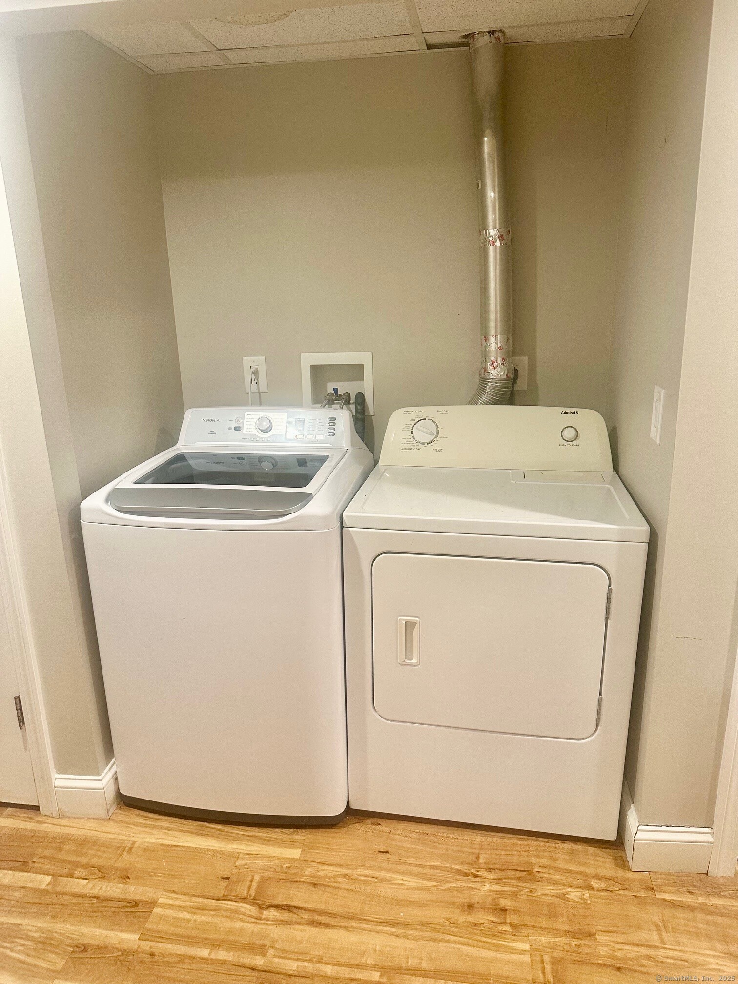 254 Sand Hill Road South Windsor, CT 06074 - Photo 15 of 20 a utility room with dryer and washer