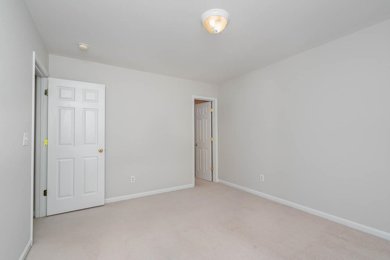 7468 Silver View Lane Raleigh, NC 27613 - Photo 18 of 35 Photo 18